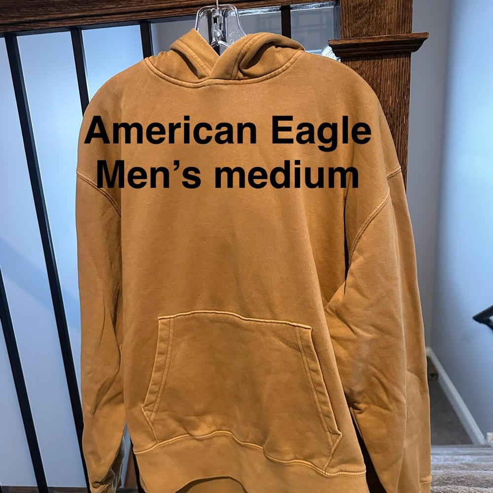 American eagle men’s medium
